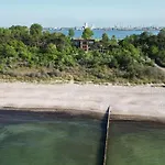 Schmidt - Strandhaus Direkt Am Mit Sauna, Sport Und Duenengarten - Komfort Appartement Rostock